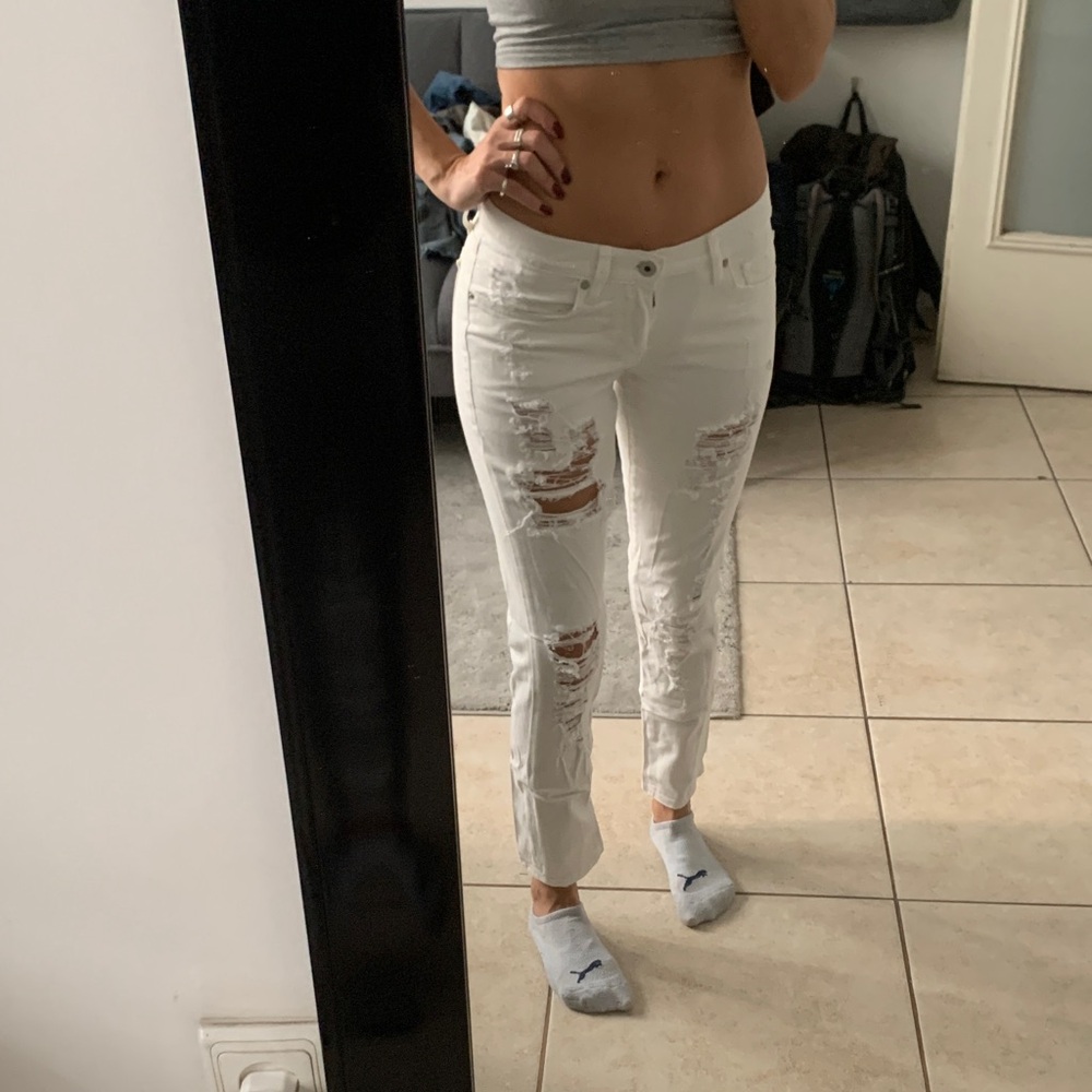 Lucky Brand Jeans white denim low rise jean size 0 25 distressed holes